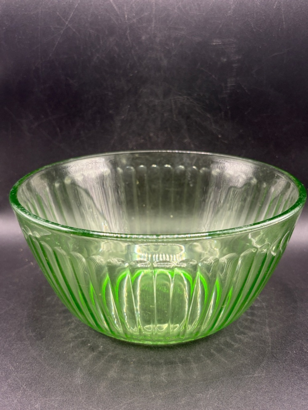 Pyrex Vintage Ribbed Green 1.5L Mixing Bowl Serving Nesting Bowl Kitchenware